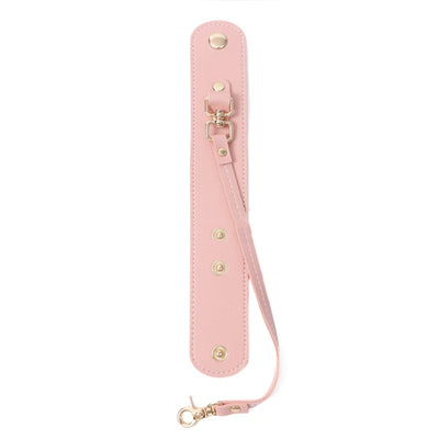 Hands-Free Holder for Scarves, Jackets